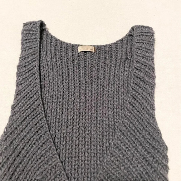 Wilfred Aritzia Sleeveless Knitted  Wool V Neck Dress Missing Size Tag - Picture 4 of 16